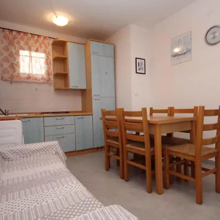 In 25073 Apartamento *